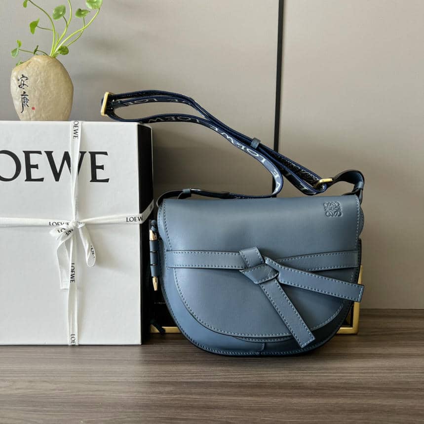 0017-Gate Saddle Bag